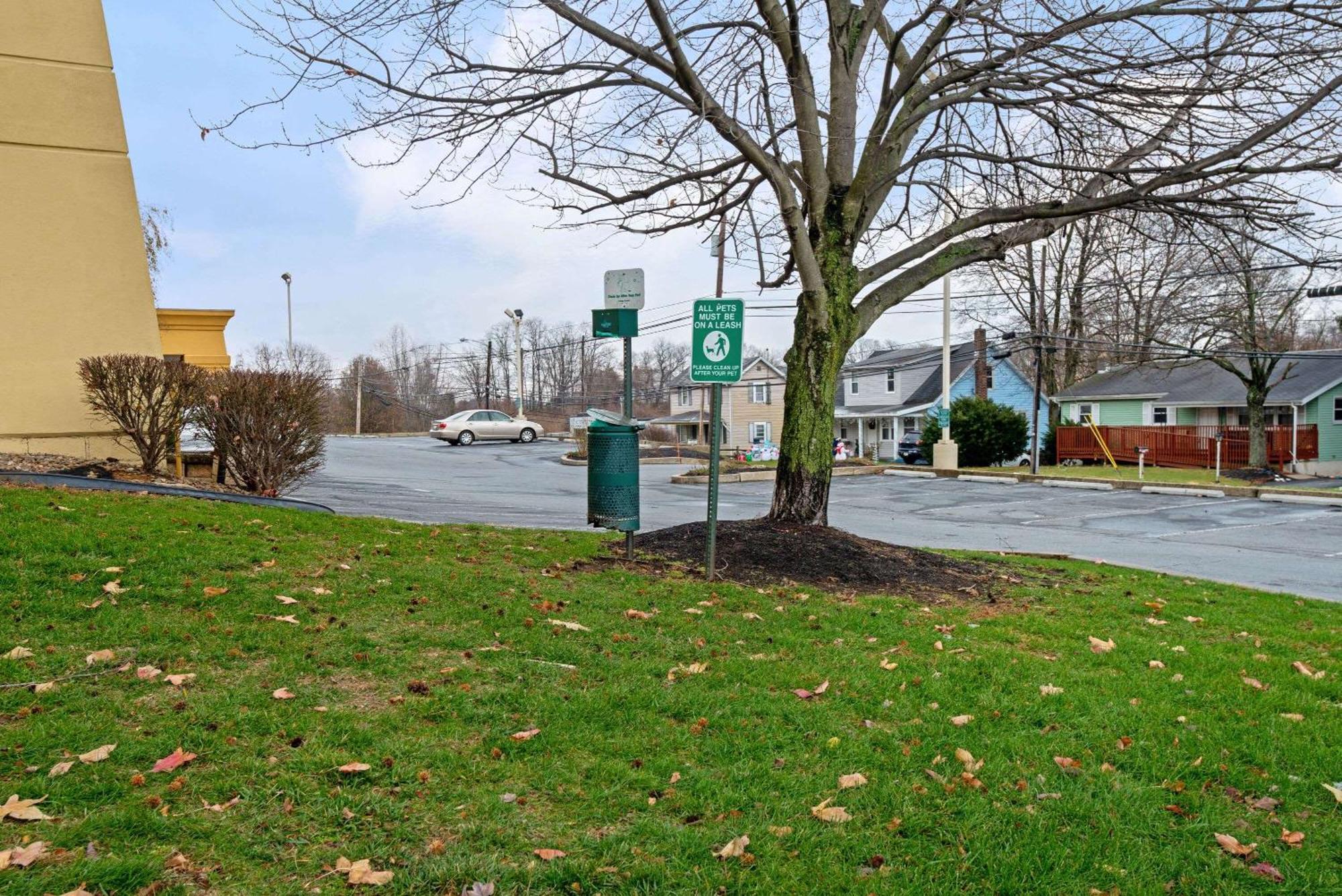 La Quinta By Wyndham Harrisburg Airport Hershey Dış mekan fotoğraf