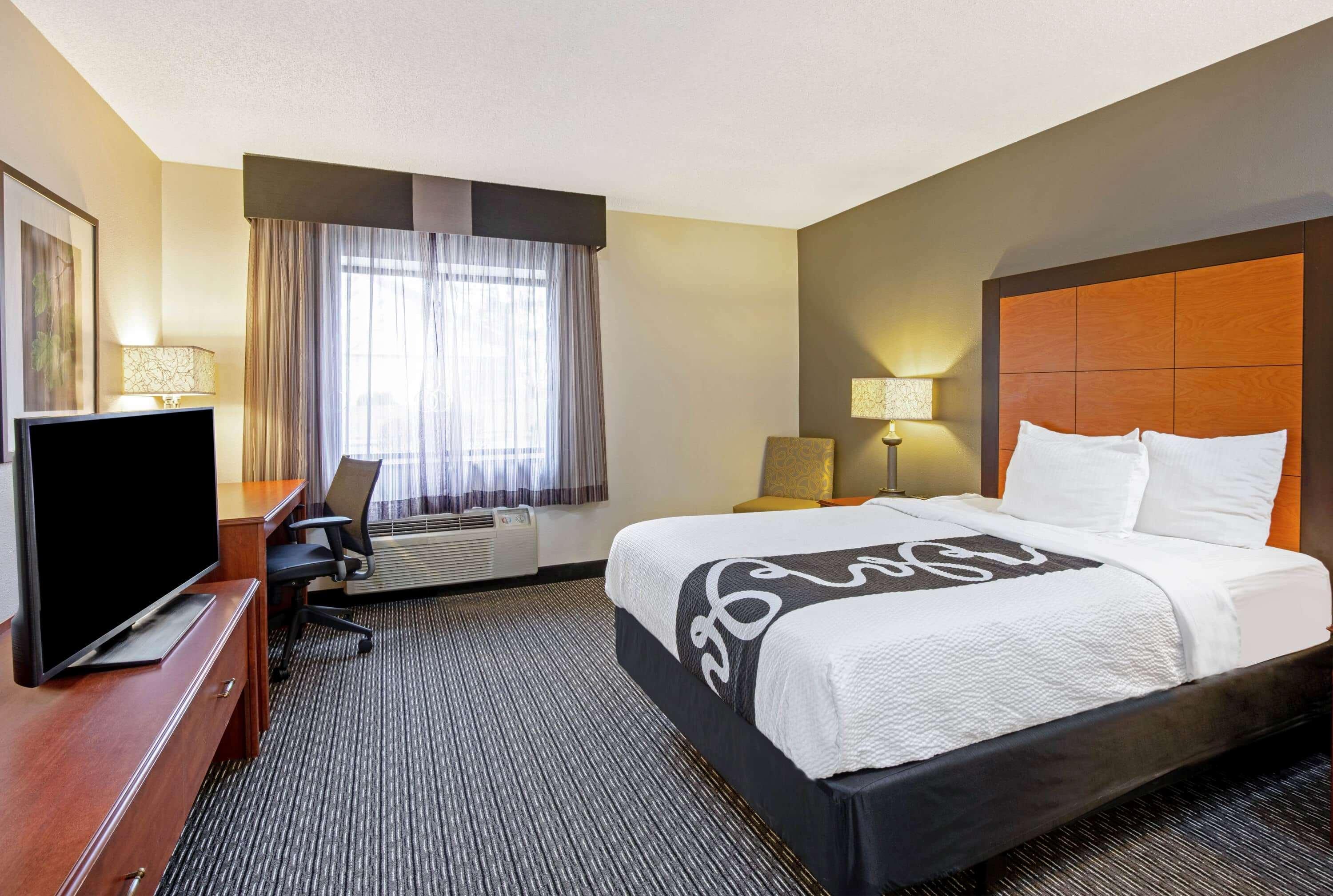 La Quinta By Wyndham Harrisburg Airport Hershey Dış mekan fotoğraf