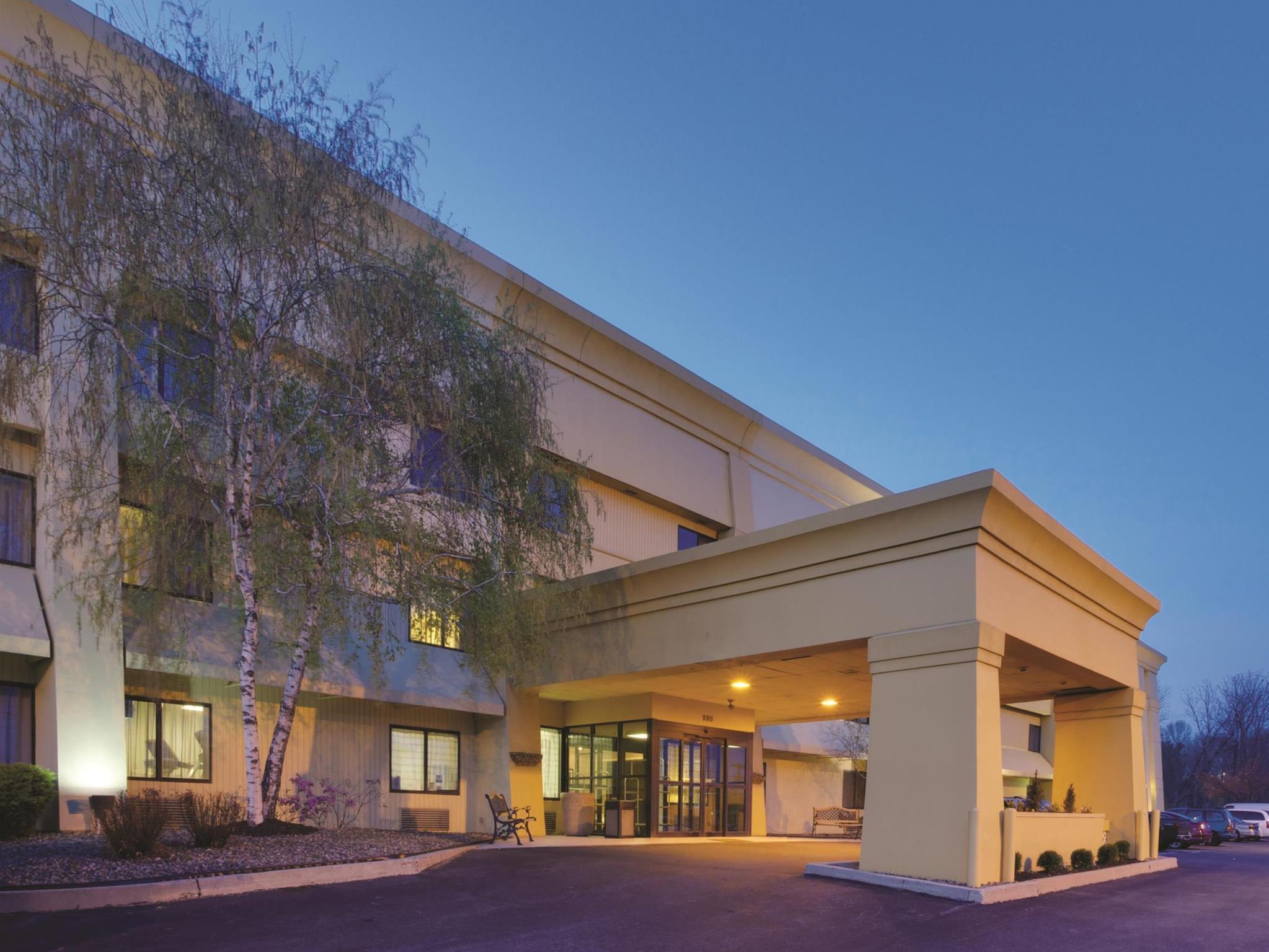 La Quinta By Wyndham Harrisburg Airport Hershey Dış mekan fotoğraf