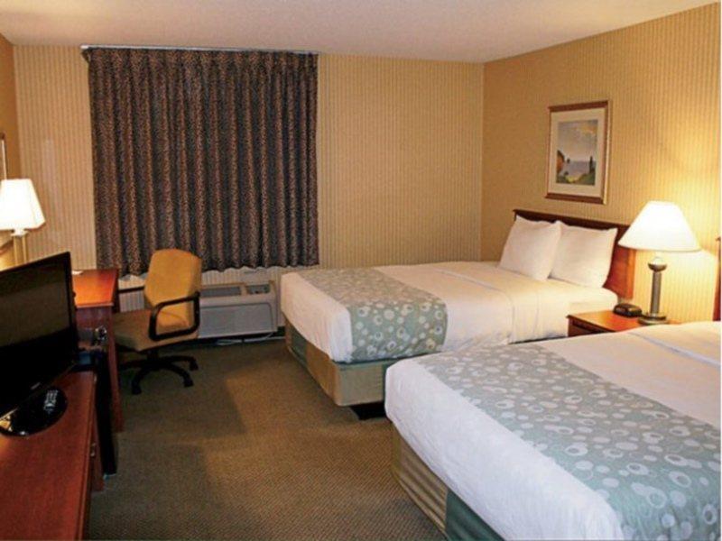 La Quinta By Wyndham Harrisburg Airport Hershey Dış mekan fotoğraf